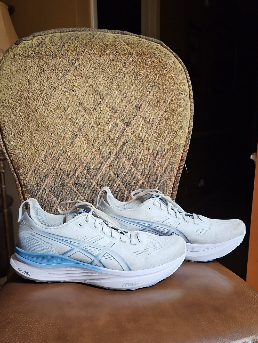Asics Gel-Kayano 32 Arctic Blue Pure Silver White Lace Up Sneakers Running Shoes